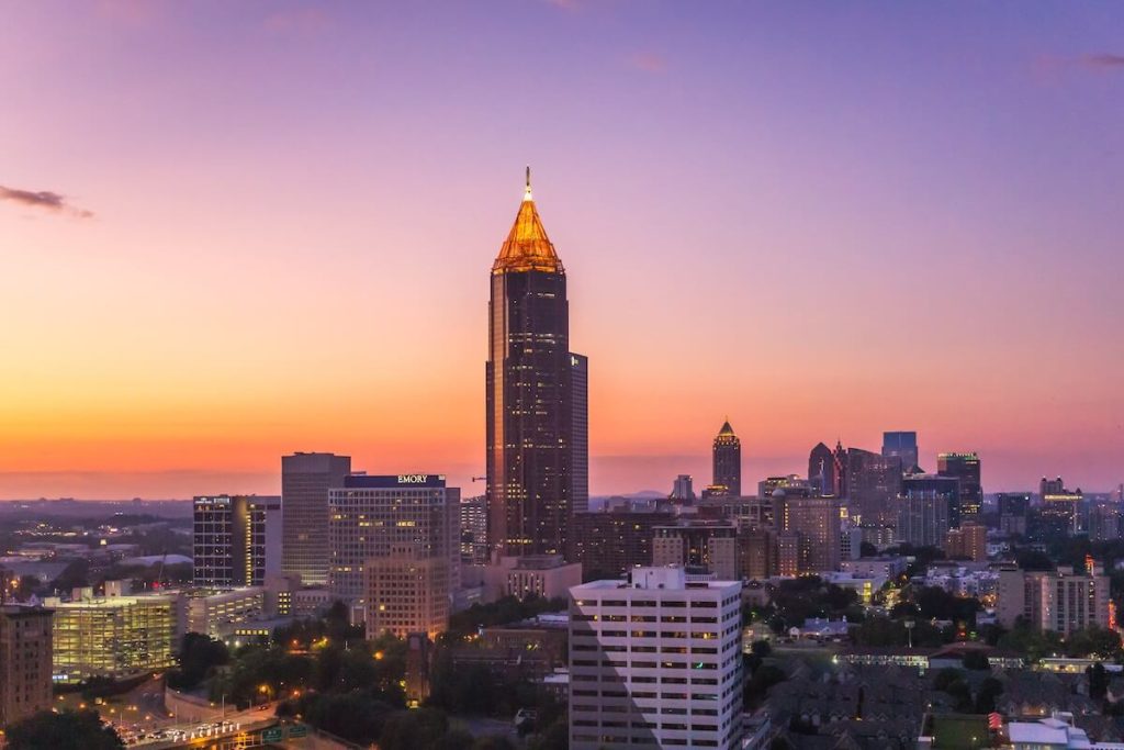 skyline of Atlanta with large skyscrapers